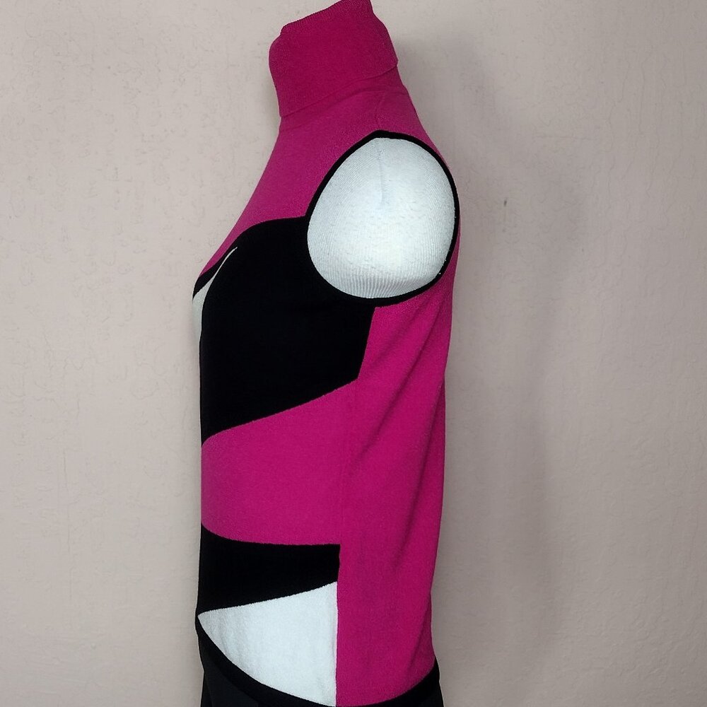 Sleeveless Turtleneck Asymmetric Patchwork Sweater - image 4